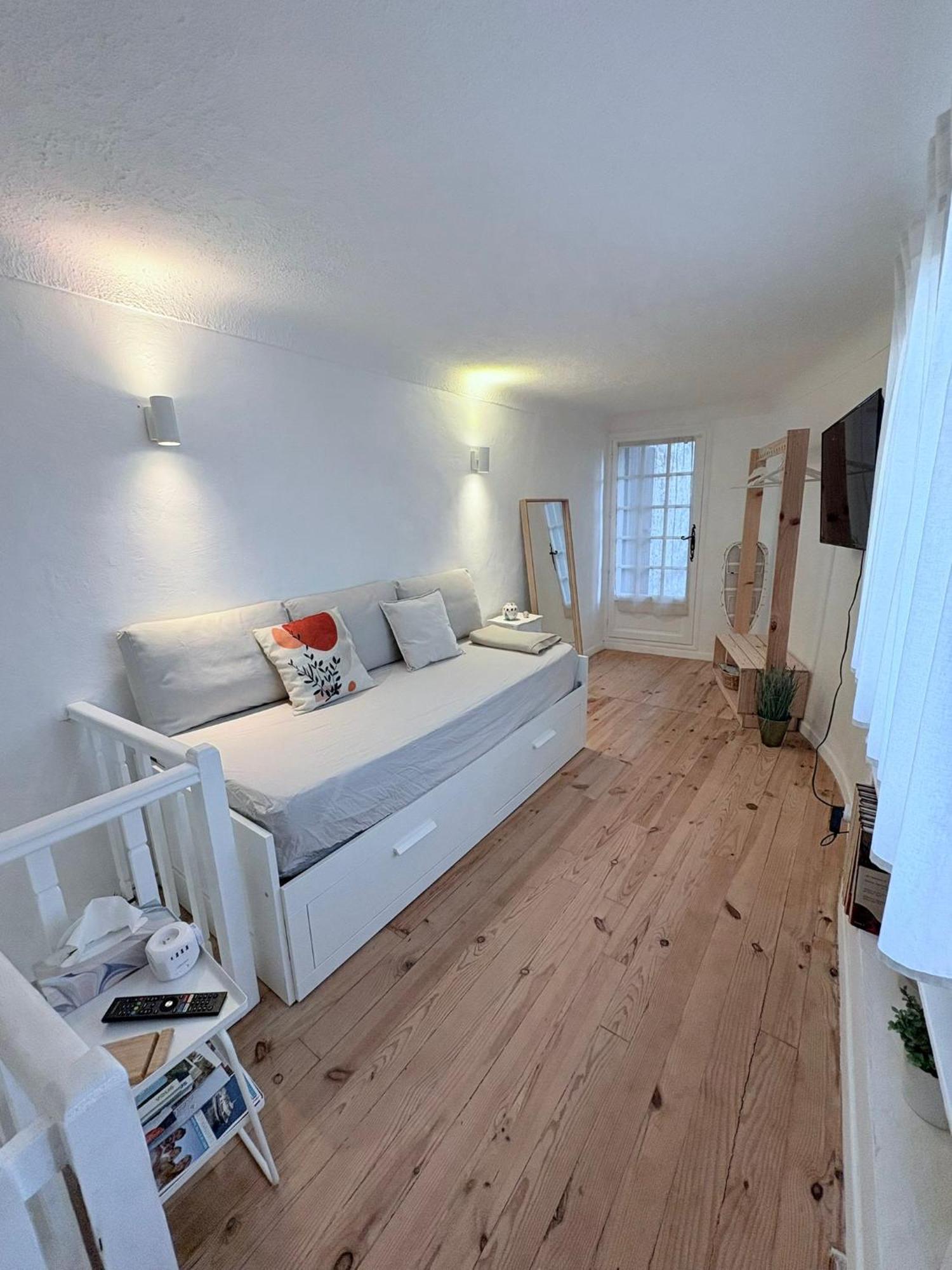 Duplex Au Pied Du Chateau Cagnes-sur-Mer Exteriér fotografie